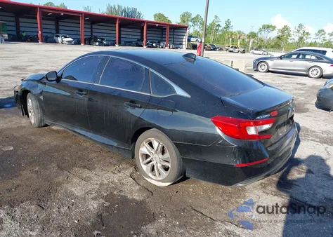 2018 Honda Accord Lx z USA, uszkodzony, nr VIN 1HGCV1F18JA129198